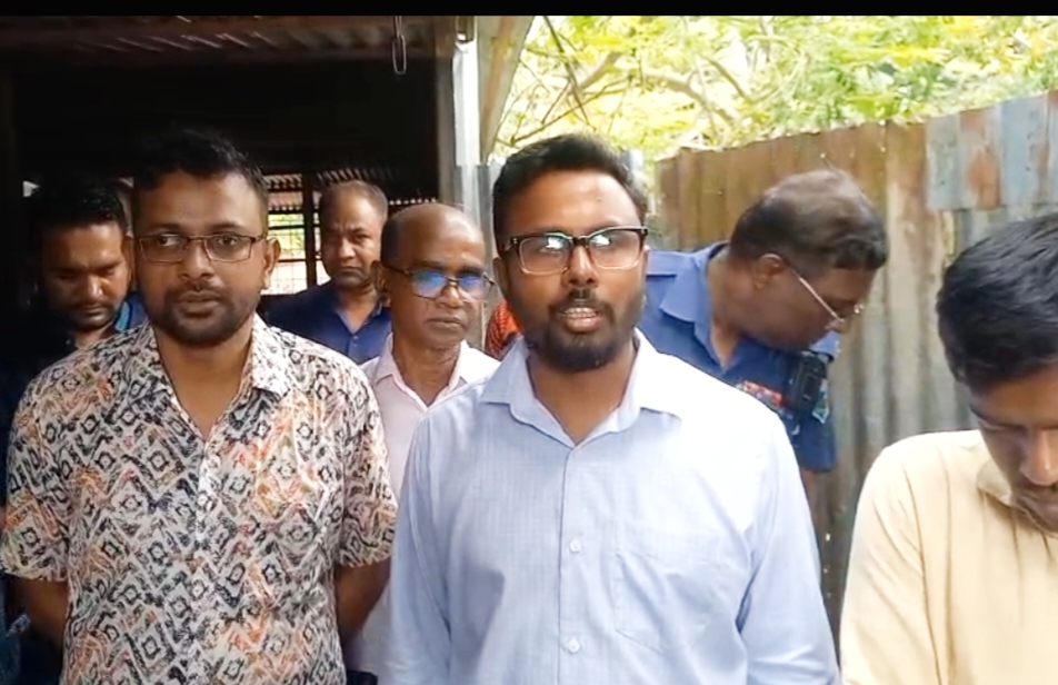 উল্লাপাড়ায় ভেজালবিরোধী অভিযান, দুই ব্যবসায়ীকে জরিমানা